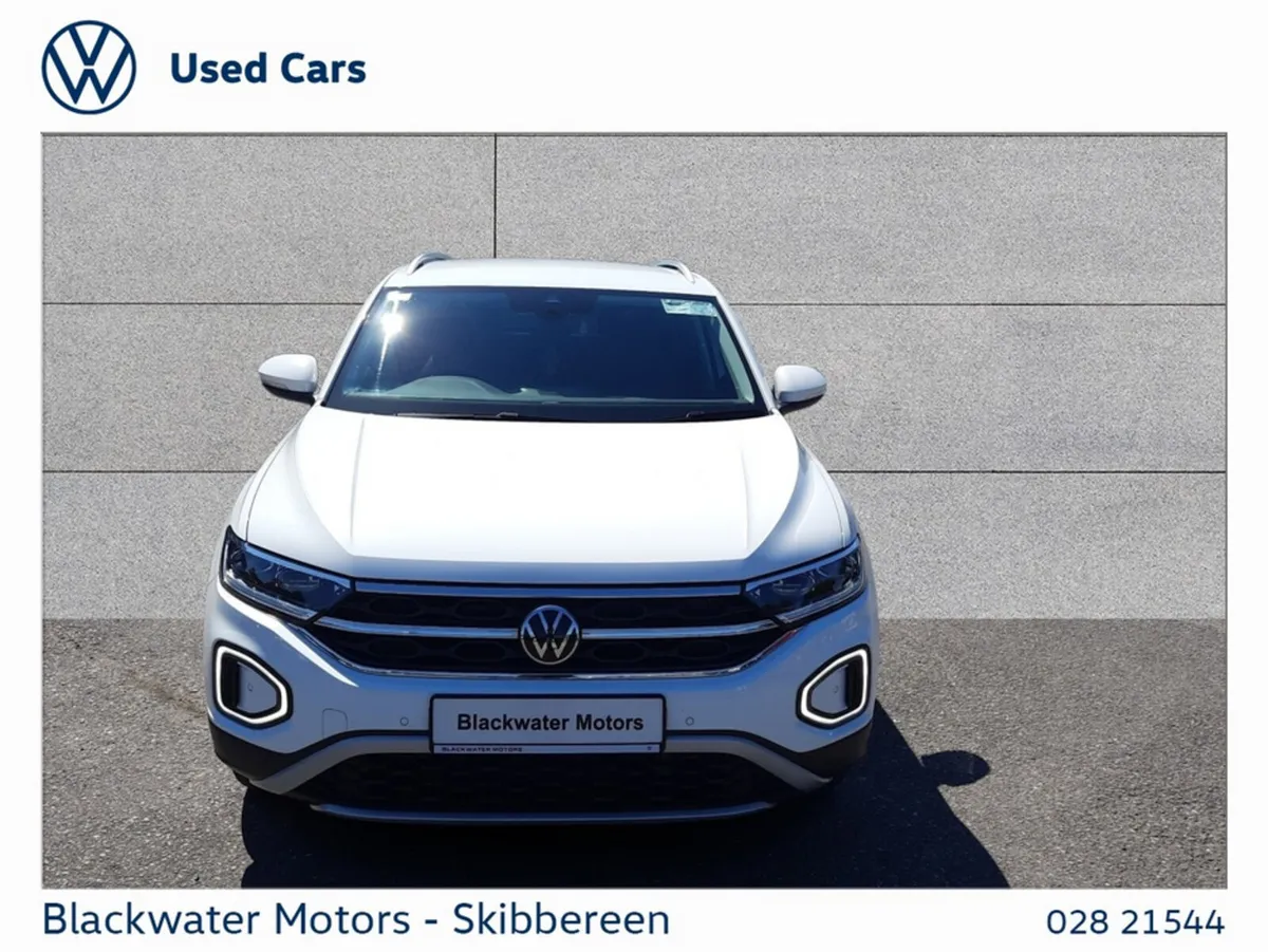 Volkswagen T-Roc SUV, Diesel, 2023, White