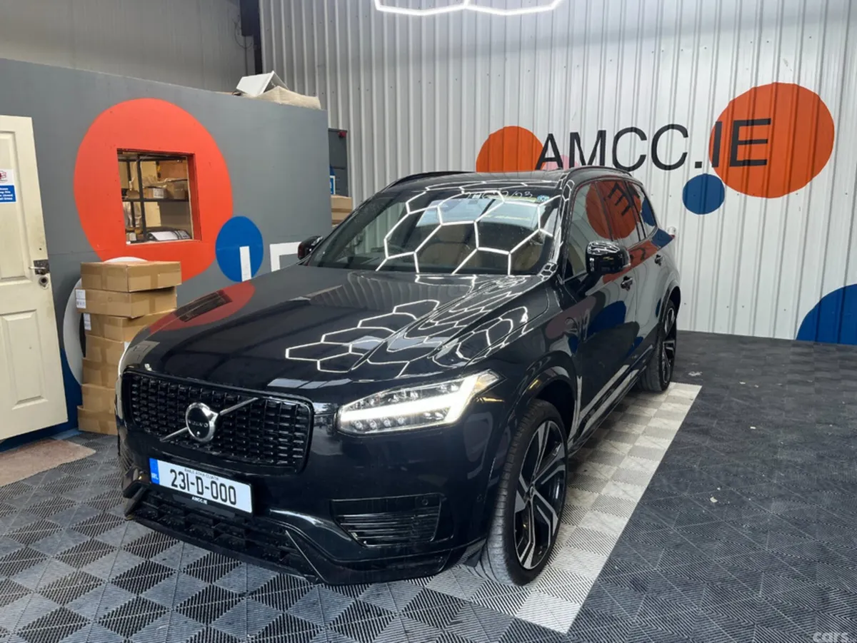 Volvo XC90 SUV, Petrol Plug-in Hybrid, 2023, Black