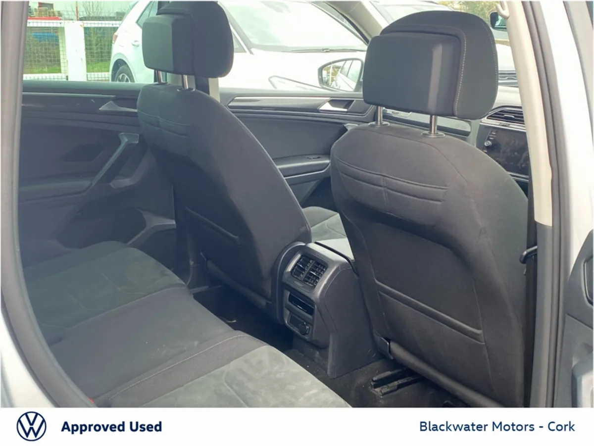 Volkswagen Tiguan SUV, Petrol Plug-in Hybrid, 2022, Grey