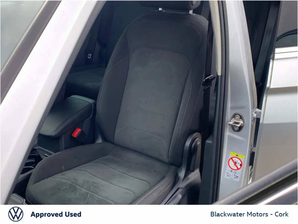 Volkswagen Tiguan SUV, Petrol Plug-in Hybrid, 2022, Grey