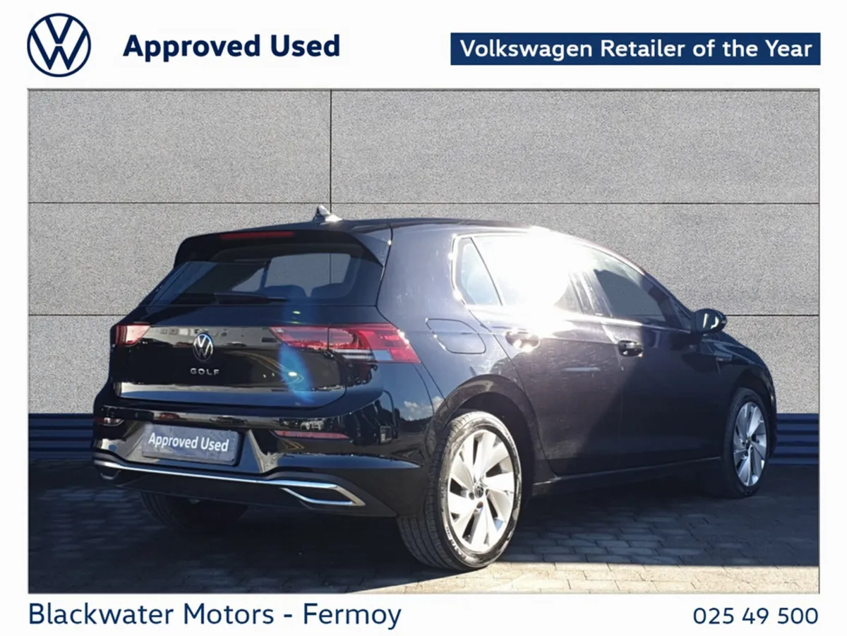 Volkswagen Golf Estate, Diesel, 2023, Black