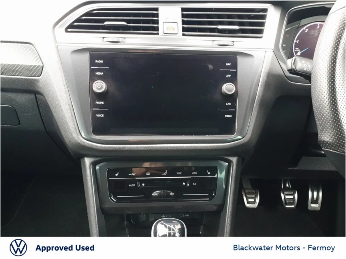 Volkswagen Tiguan SUV, Diesel, 2023, Grey