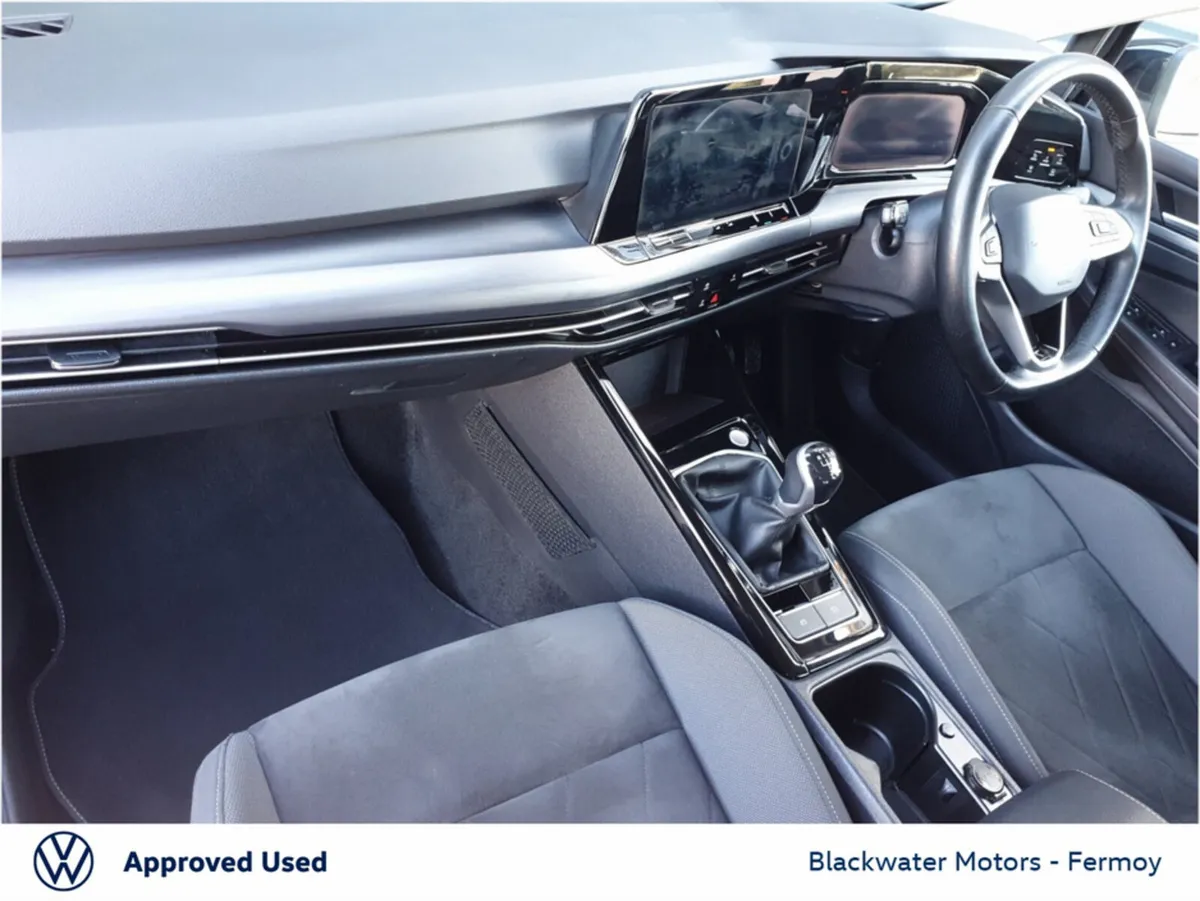 Volkswagen Golf Estate, Diesel, 2023, Black