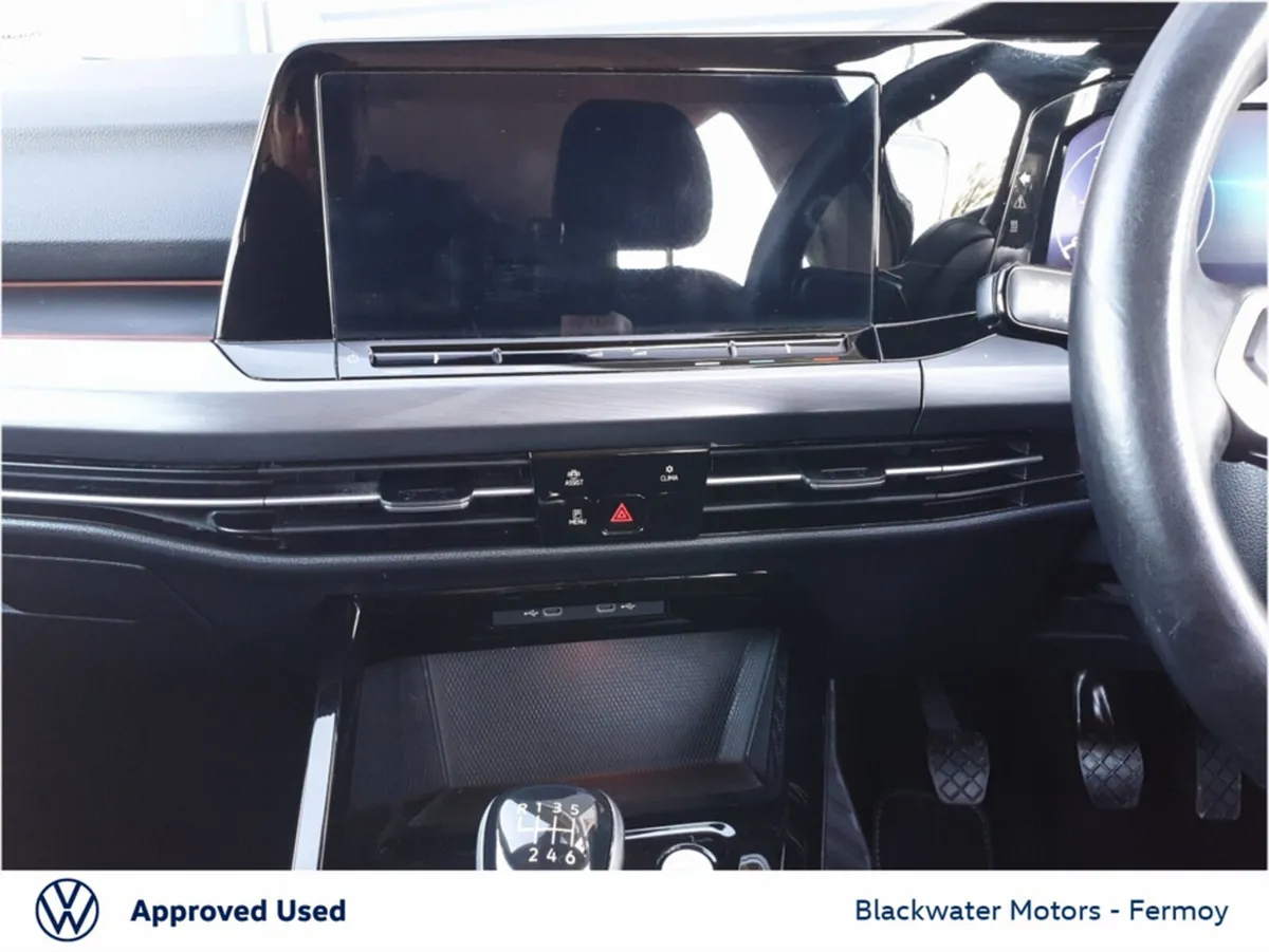Volkswagen Golf Estate, Diesel, 2023, Black
