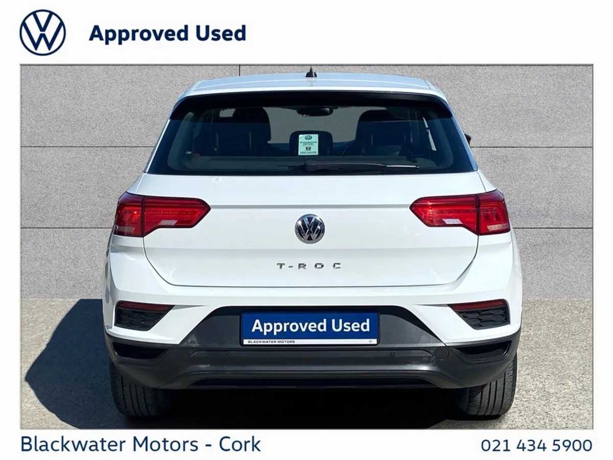 Volkswagen T-Roc Estate, Petrol, 2018, White