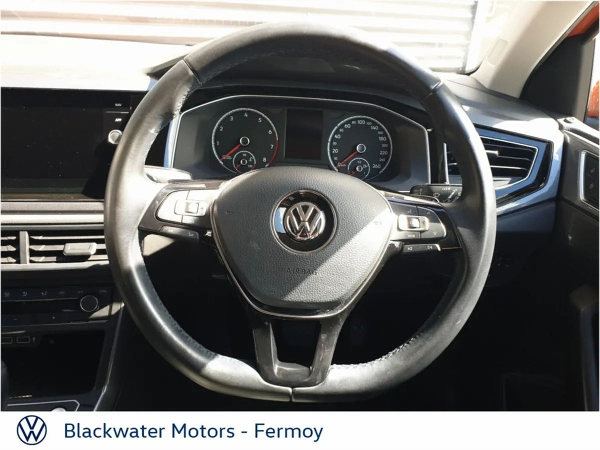 Volkswagen Polo Hatchback, Petrol, 2018, Orange