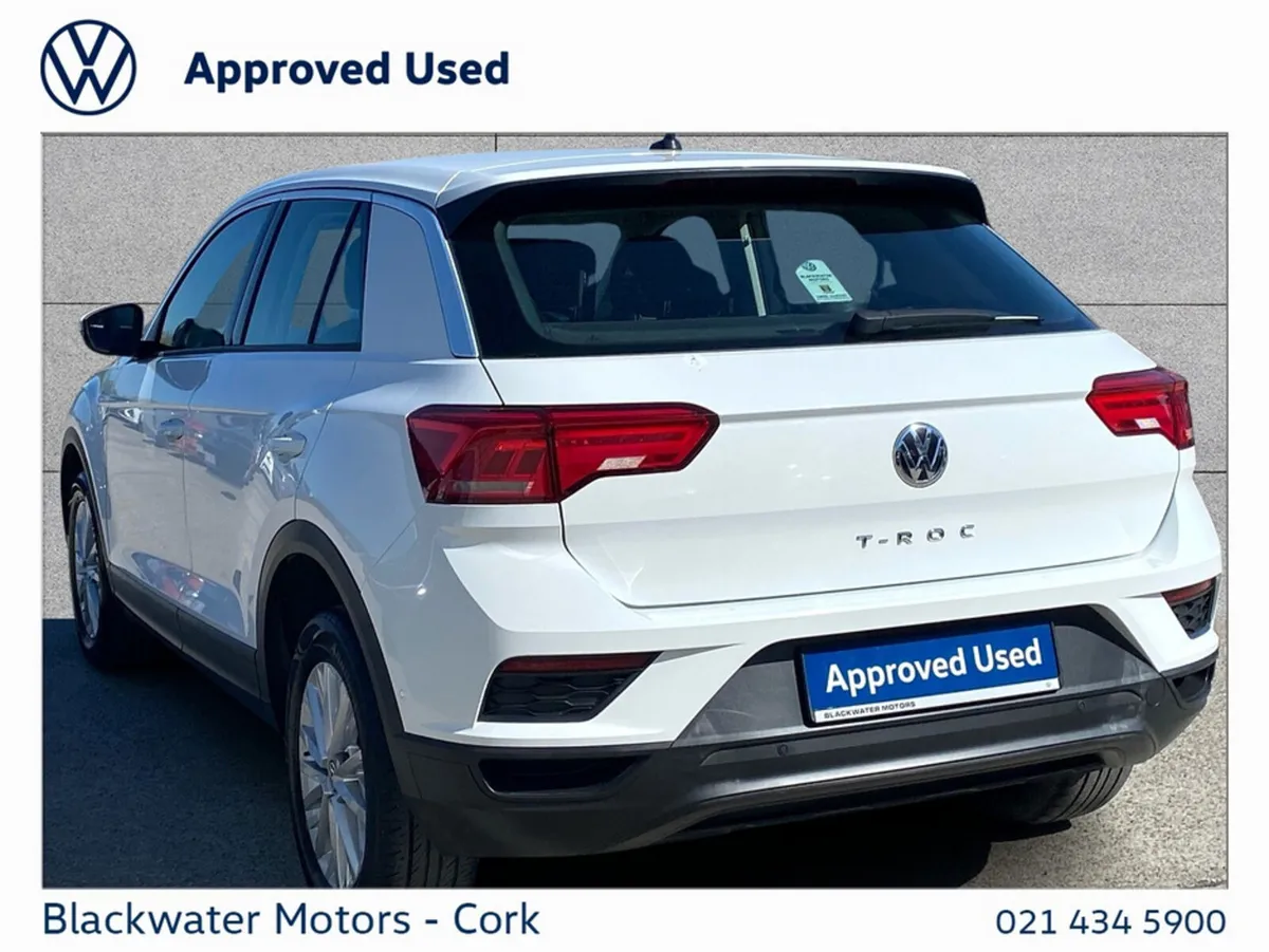 Volkswagen T-Roc Estate, Petrol, 2018, White