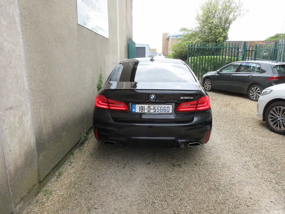 BMW 5-Series Saloon, Petrol Plug-in Hybrid, 2018, Black