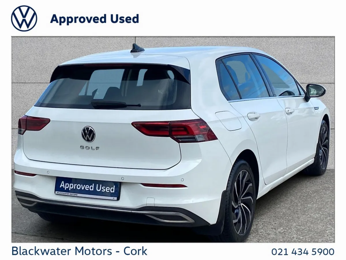 Volkswagen Golf Estate, Diesel, 2024, White