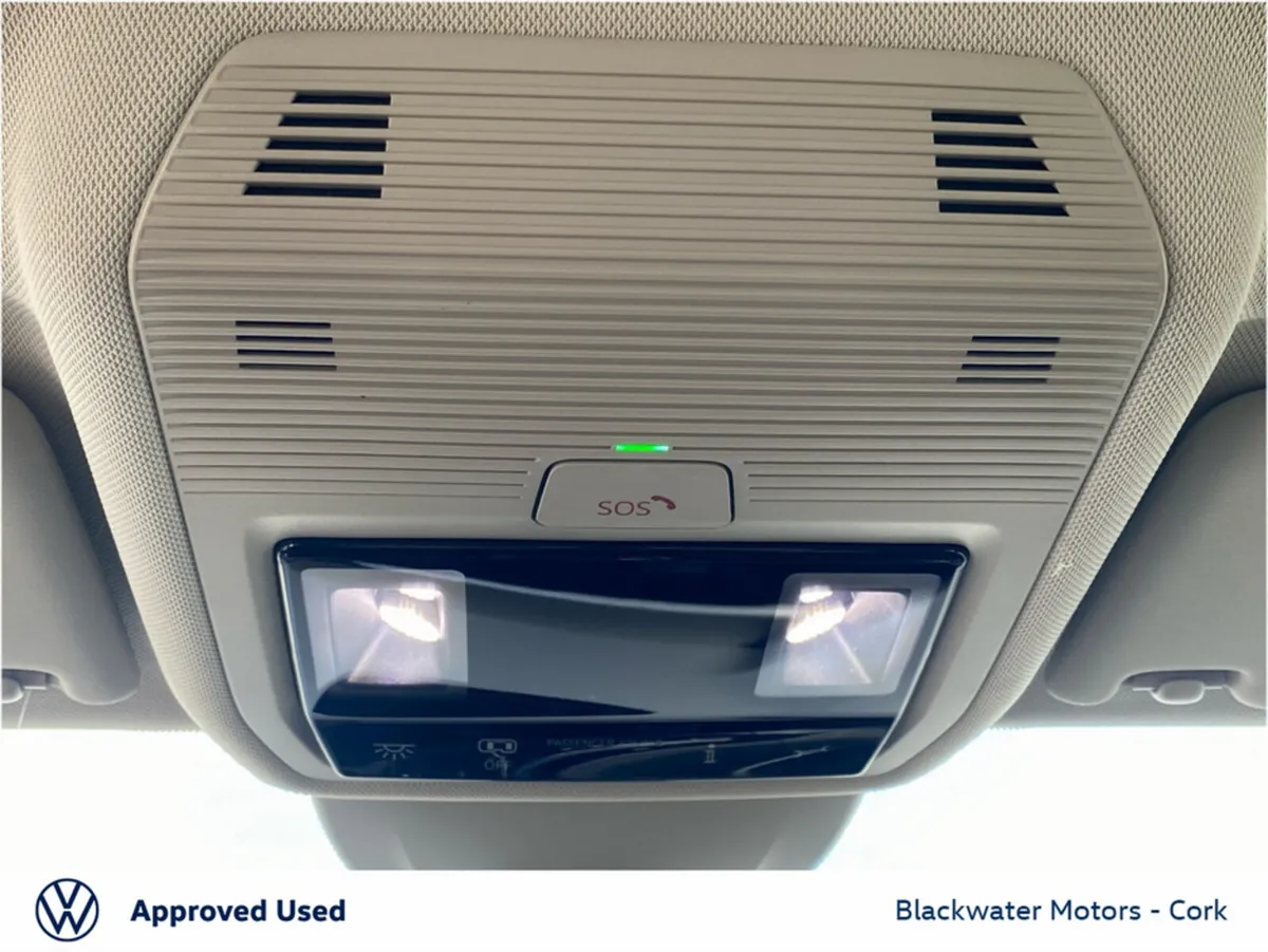 Volkswagen Golf Estate, Diesel, 2024, White