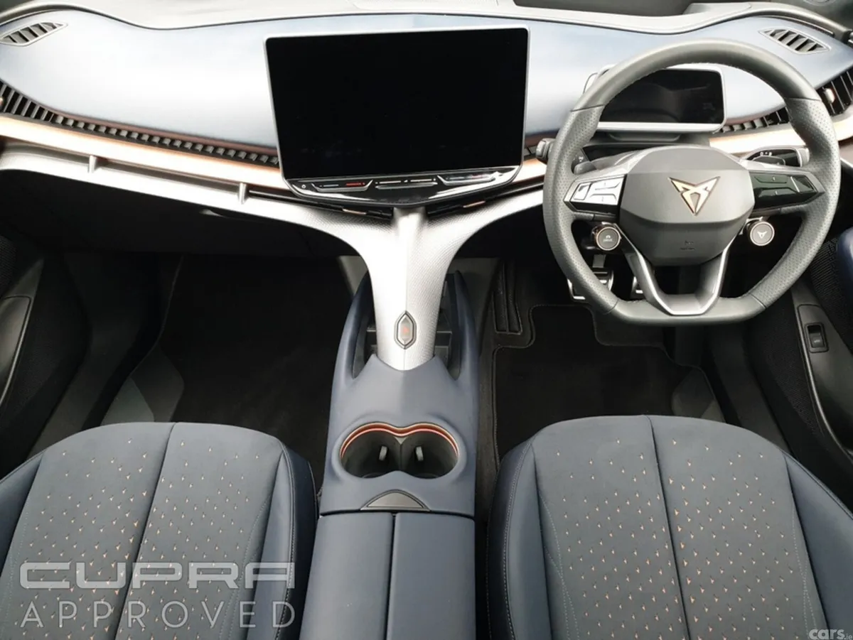 Cupra Tavascan Hatchback, Electric, 2026, Yellow