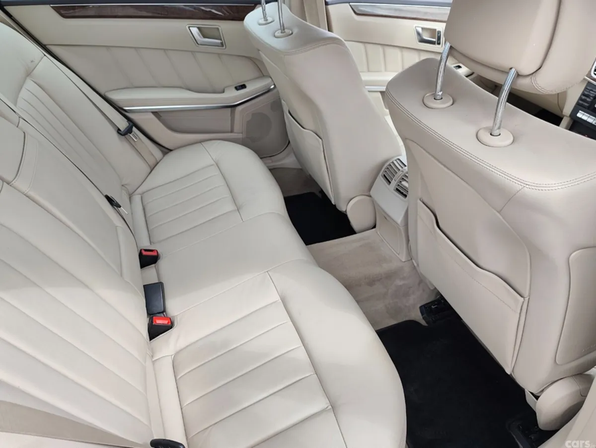 Mercedes-Benz E-Class Saloon, Diesel Hybrid, 2015, Silver