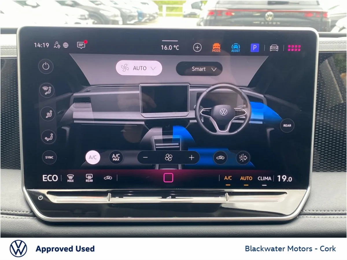 Volkswagen Tiguan SUV, Petrol Plug-in Hybrid, 2025, Black