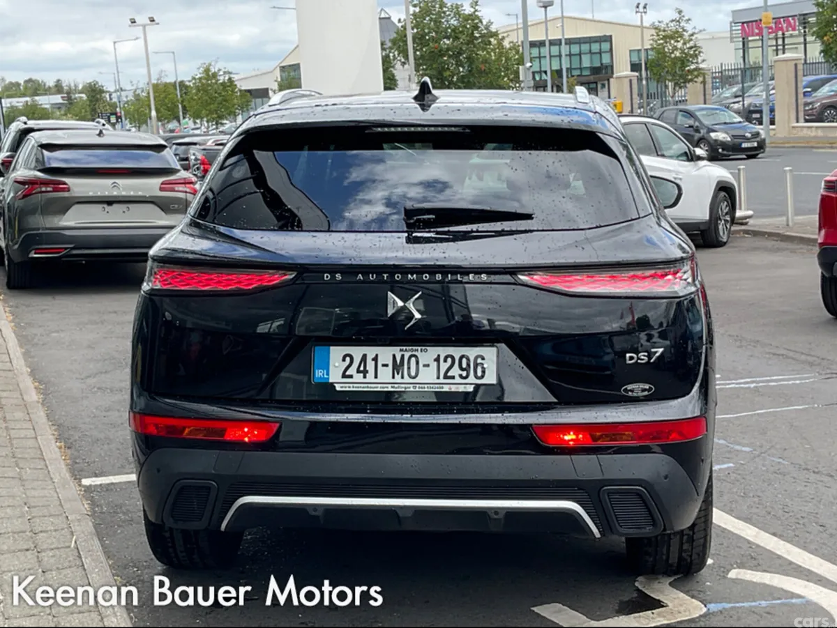 DS Automobiles DS 7 Estate, Diesel, 2024, Black