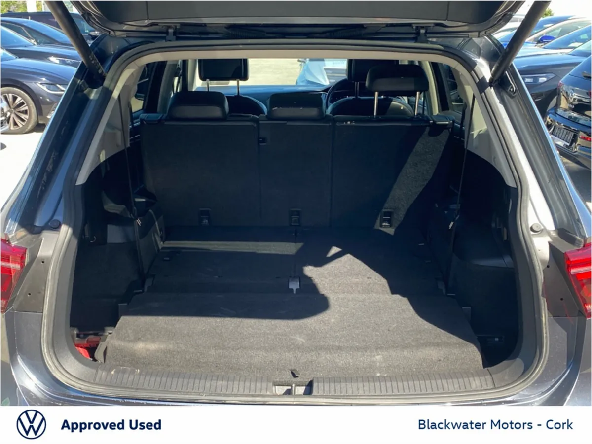Volkswagen Tiguan Allspace SUV, Diesel, 2023, Grey