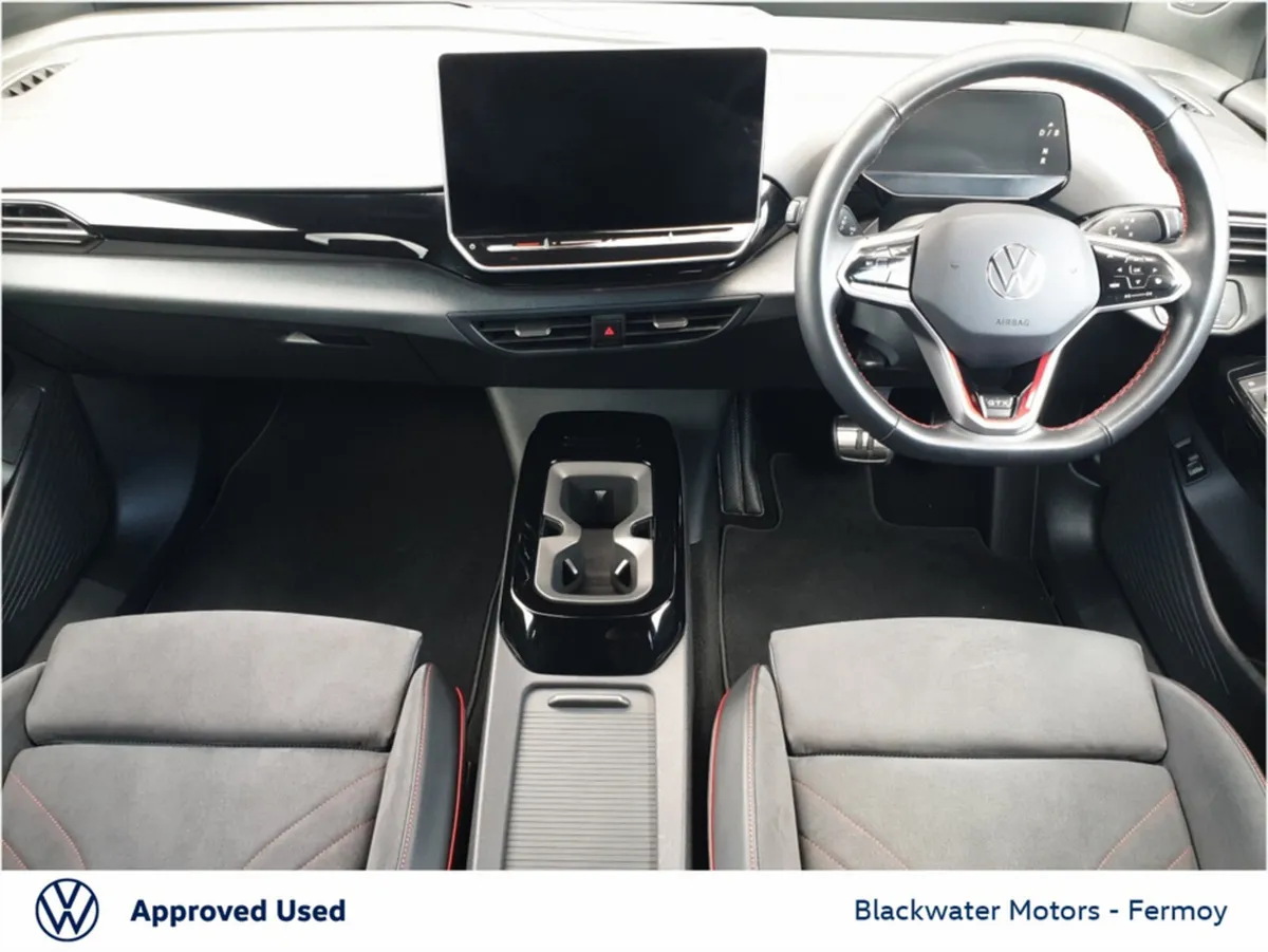 Volkswagen ID.4 Hatchback, Electric, 2025, Black