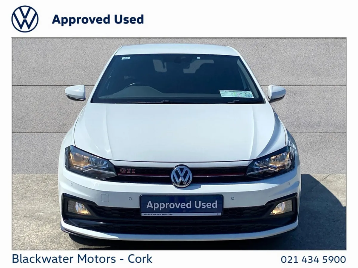 Volkswagen Polo Hatchback, Petrol, 2019, White