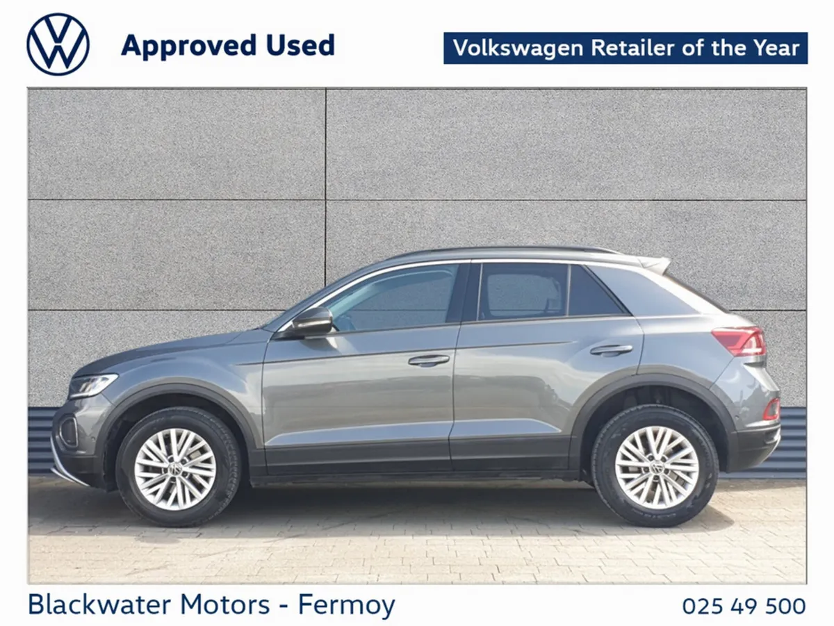 Volkswagen T-Roc SUV, Petrol, 2023, Grey