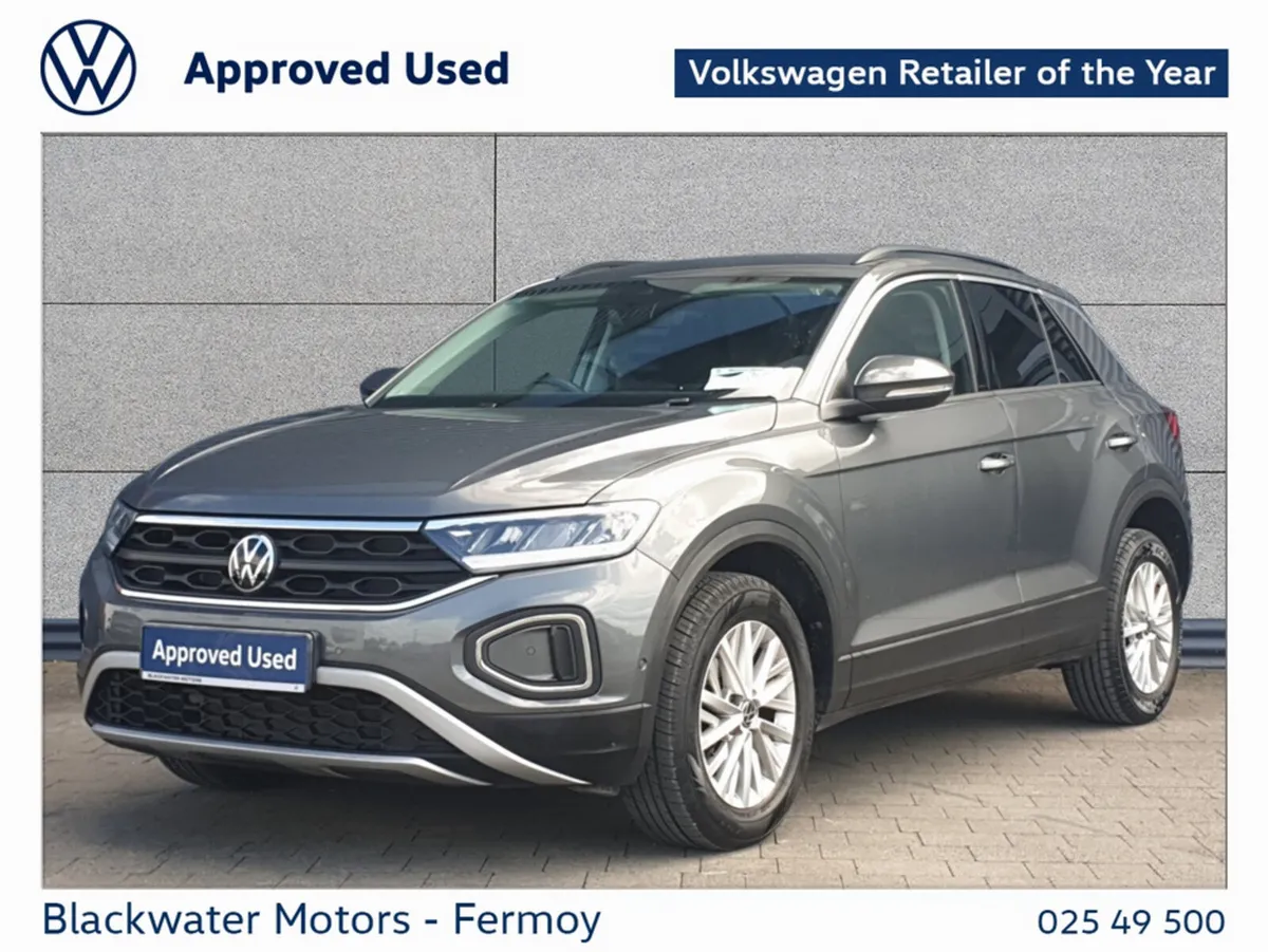 Volkswagen T-Roc SUV, Petrol, 2023, Grey