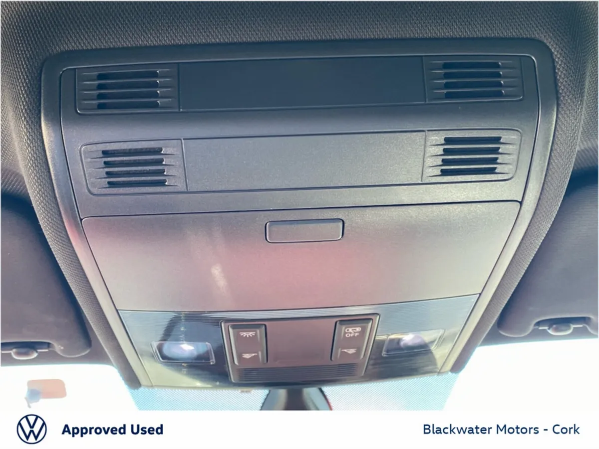 Volkswagen Polo Hatchback, Petrol, 2019, White