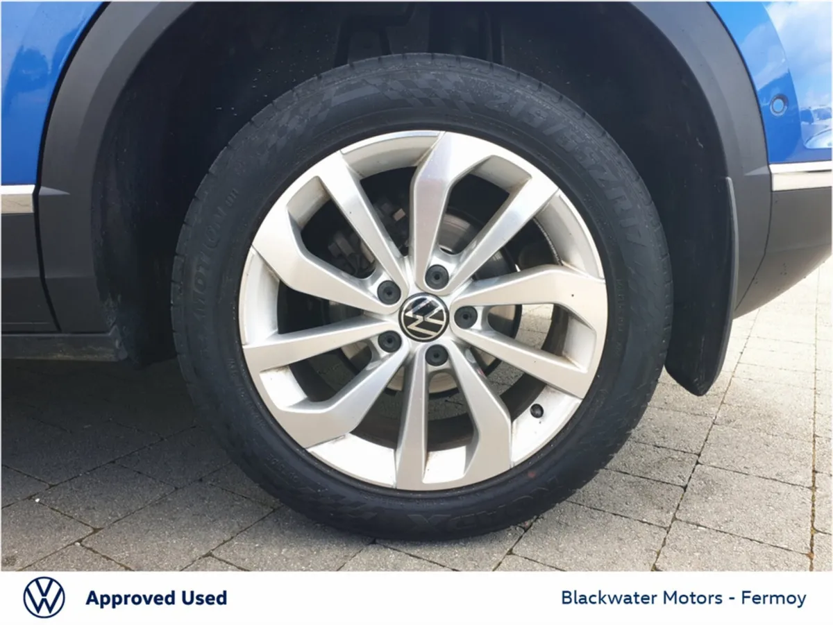 Volkswagen T-Roc SUV, Diesel, 2023, Blue