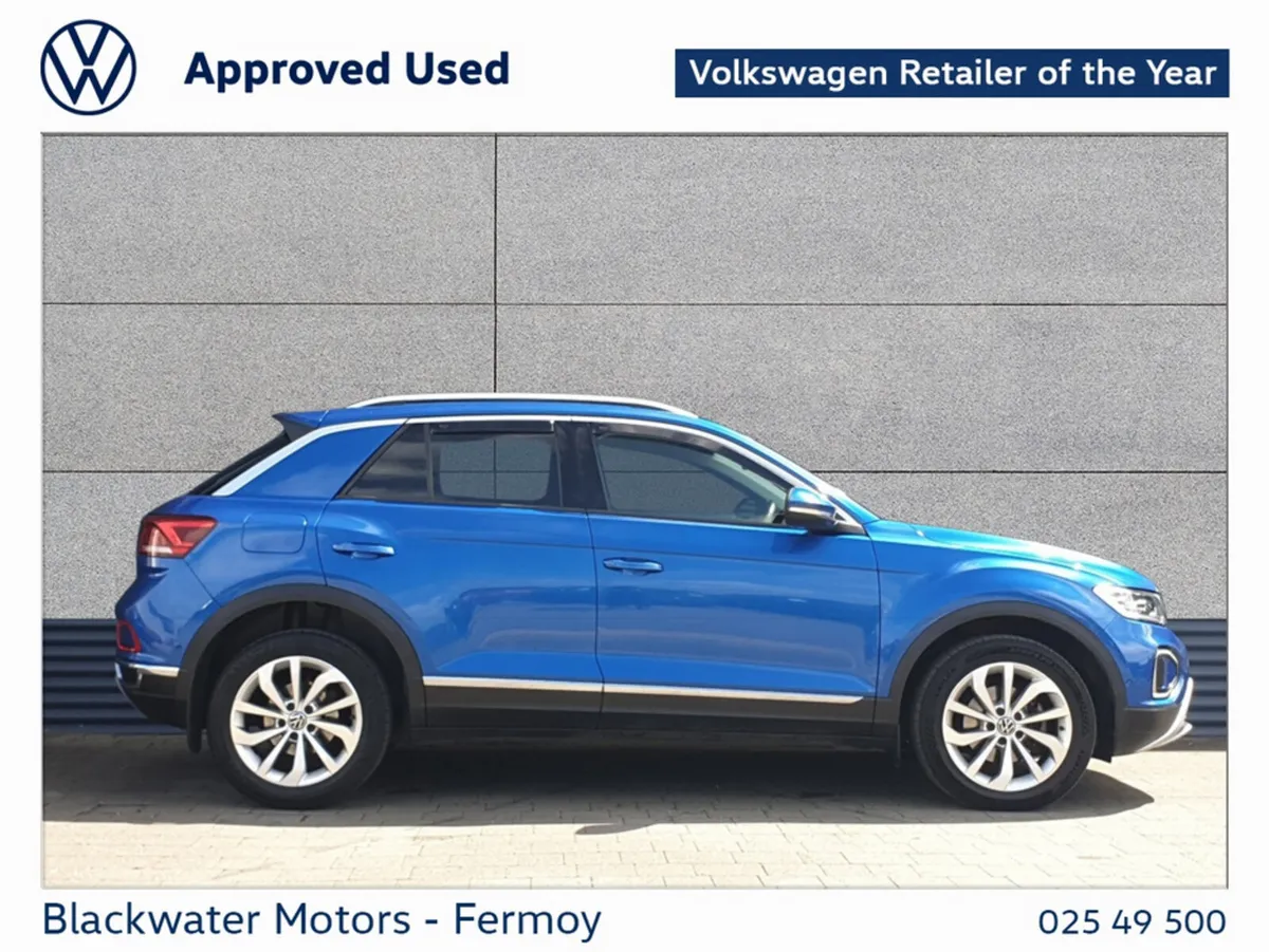 Volkswagen T-Roc SUV, Diesel, 2023, Blue