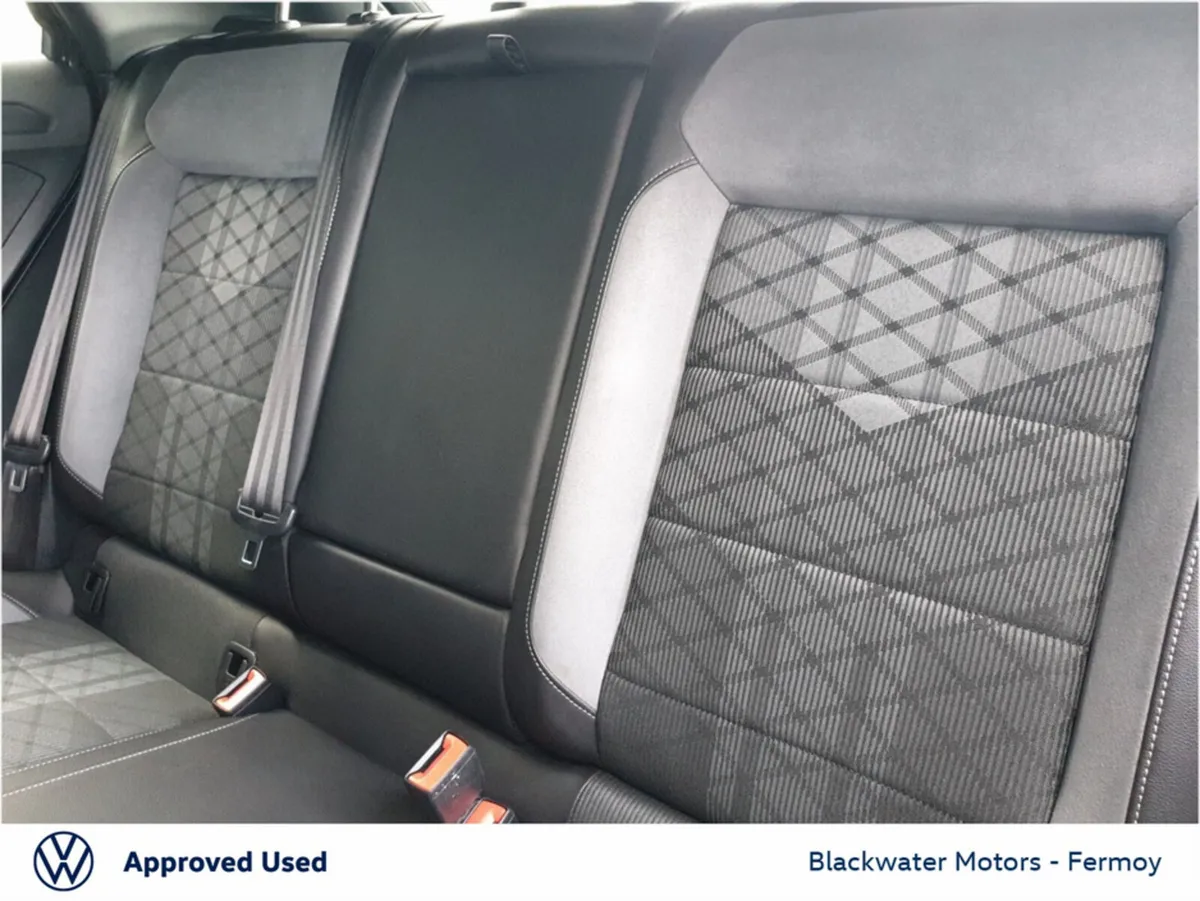 Volkswagen T-Roc SUV, Petrol, 2023, Black