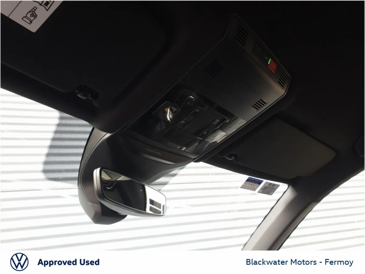 Volkswagen T-Roc SUV, Petrol, 2023, Black