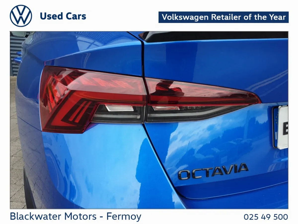Skoda Octavia Saloon, Diesel, 2024, Blue