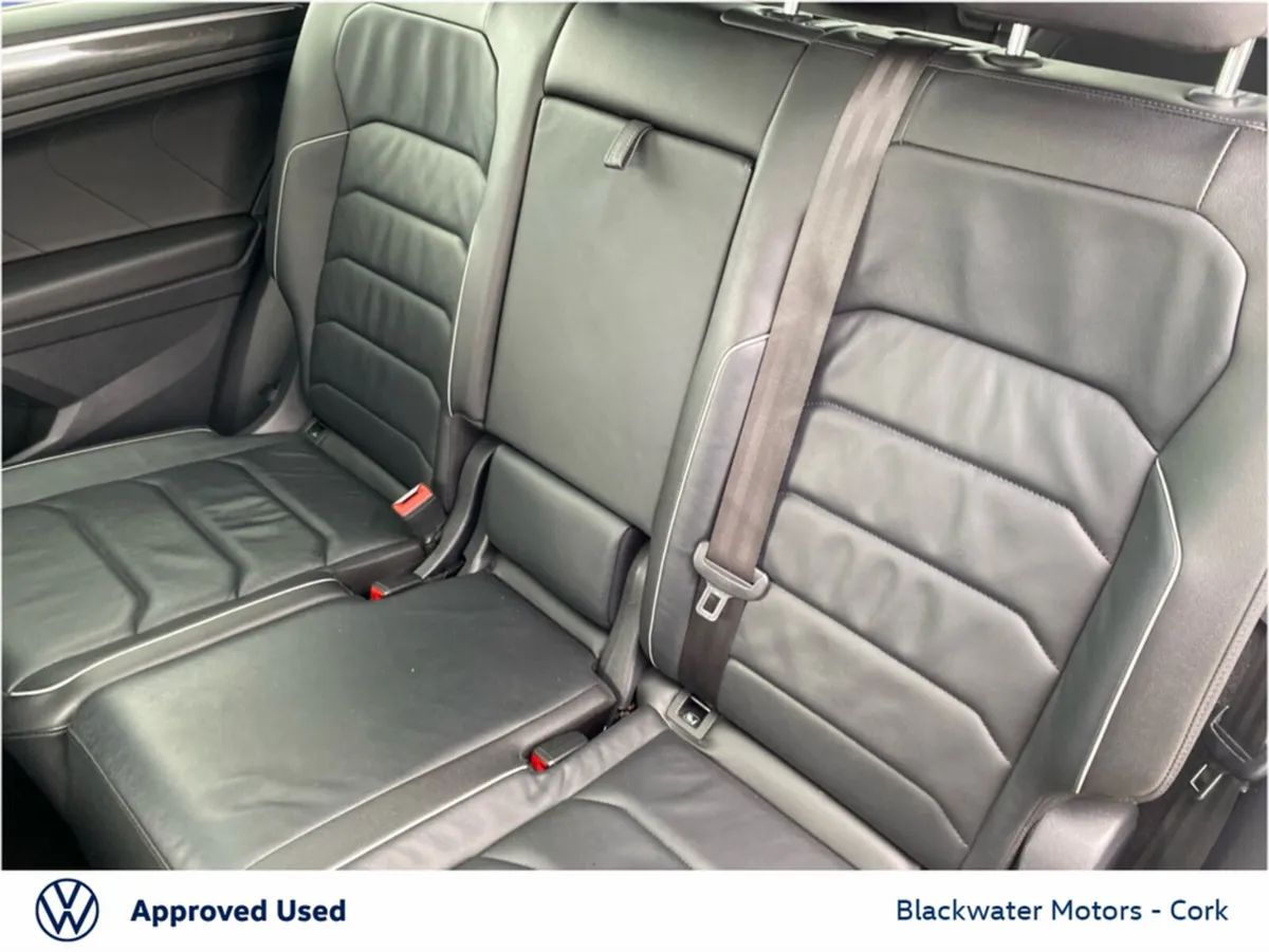 Volkswagen Tiguan Estate, Diesel, 2021, Black