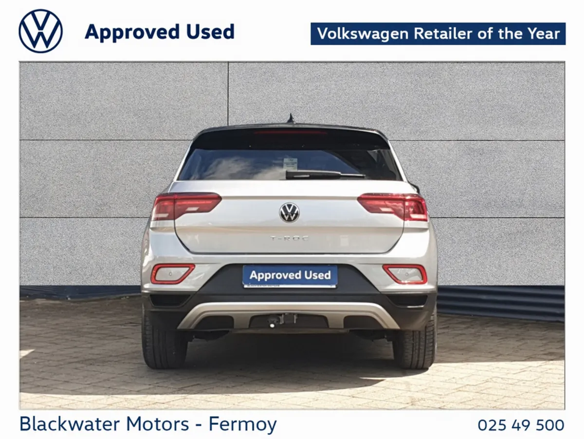Volkswagen T-Roc SUV, Petrol, 2023, Black