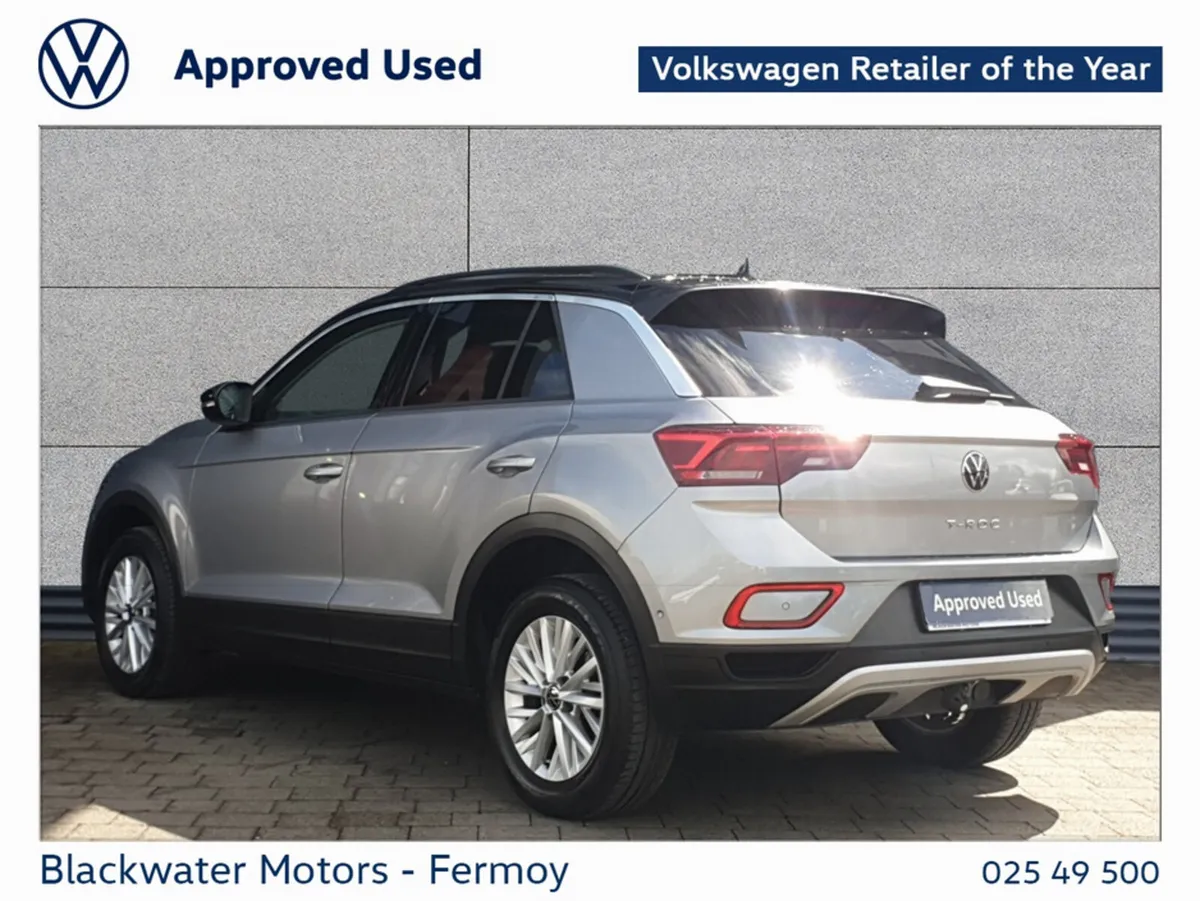 Volkswagen T-Roc SUV, Petrol, 2023, Black