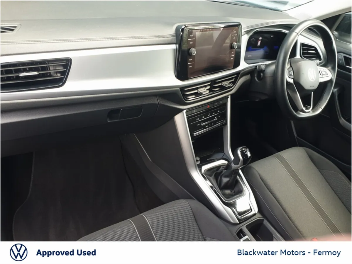 Volkswagen T-Roc SUV, Petrol, 2023, Black
