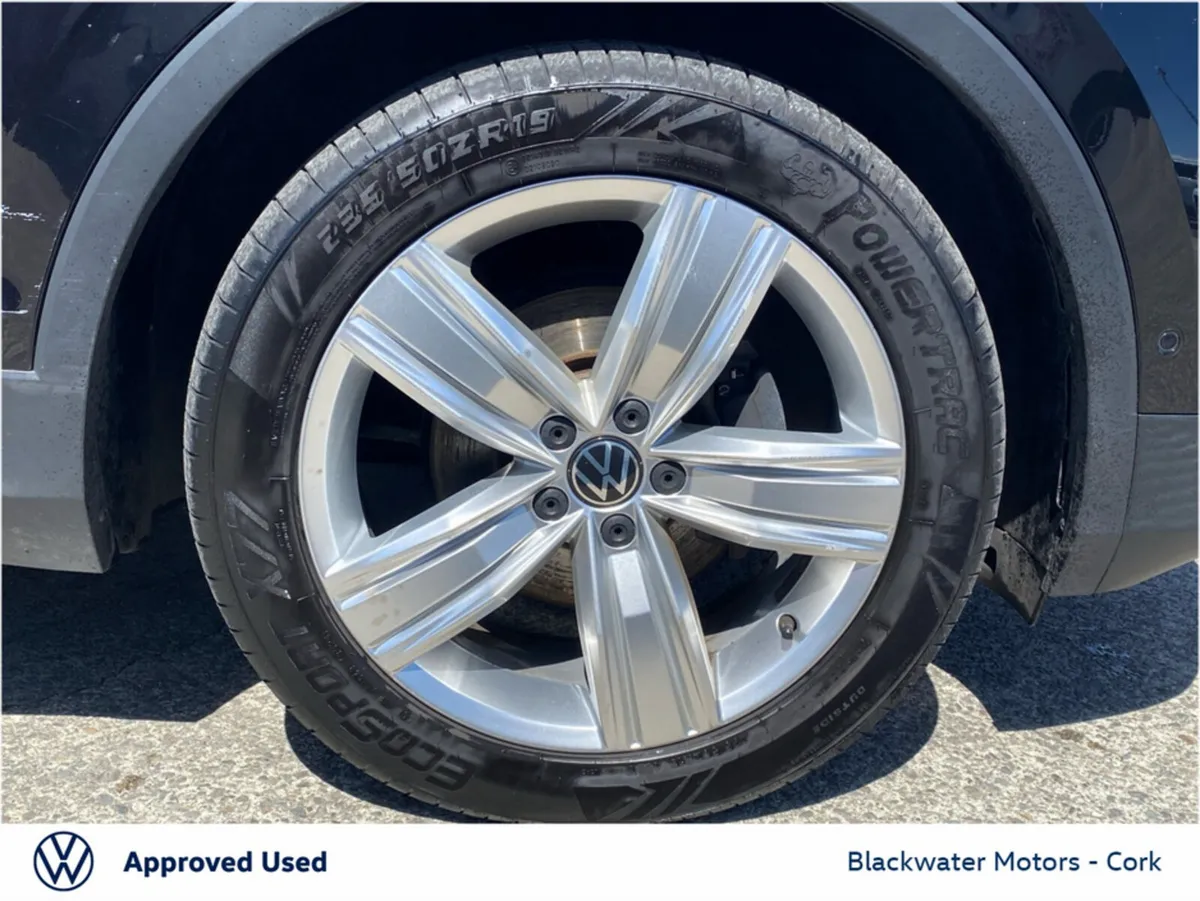 Volkswagen Tiguan Estate, Diesel, 2021, Black