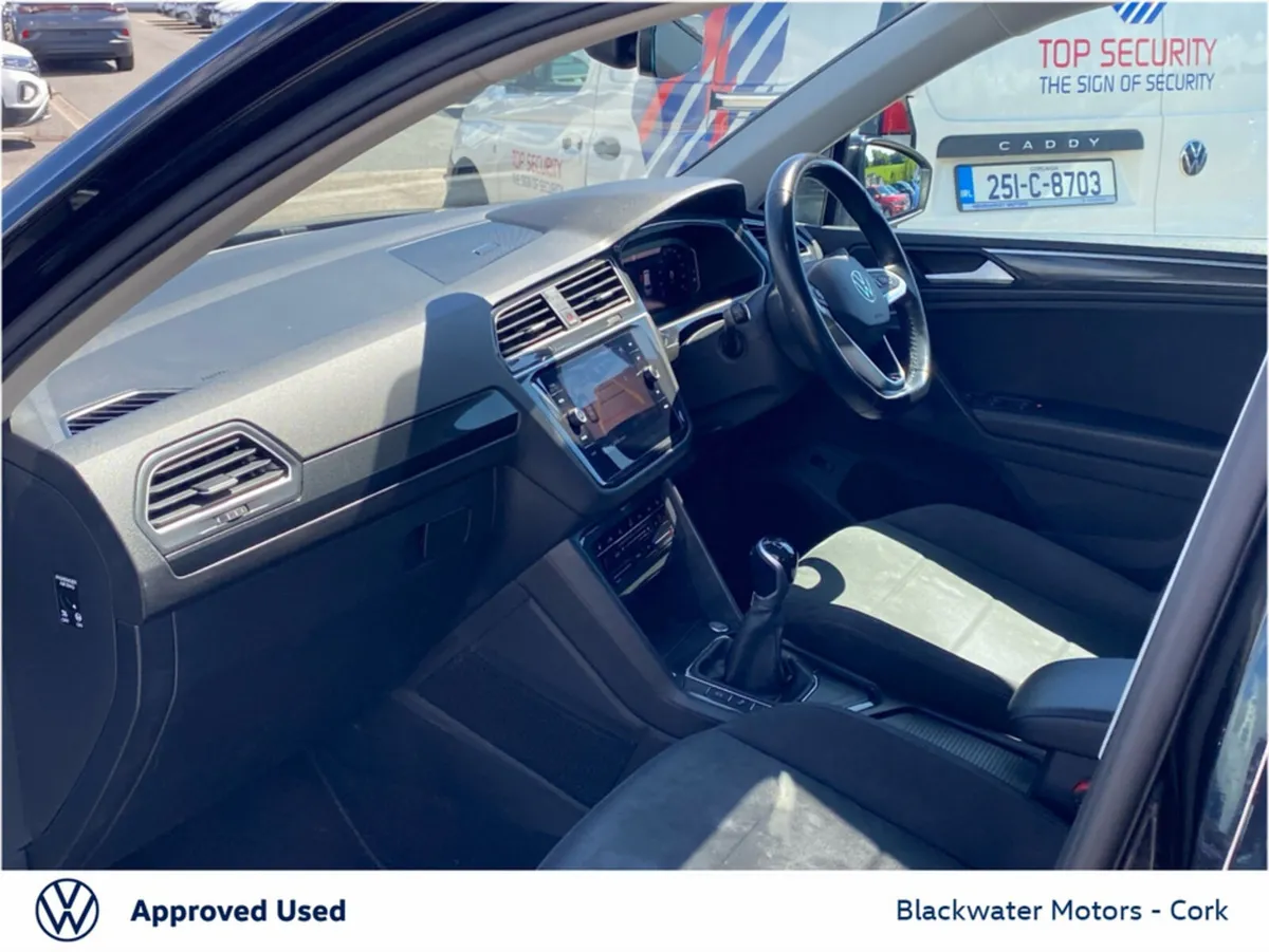 Volkswagen Tiguan Estate, Diesel, 2021, Black