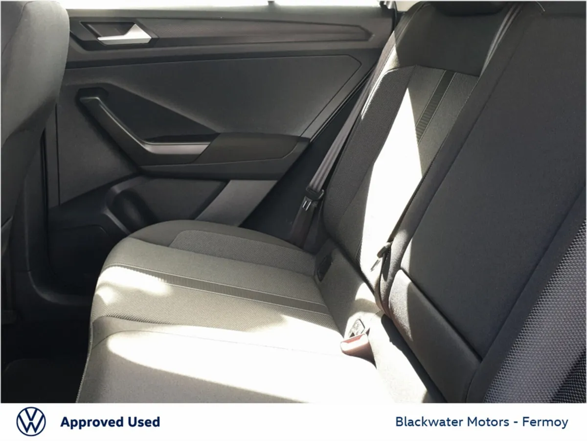 Volkswagen T-Roc SUV, Petrol, 2023, Black