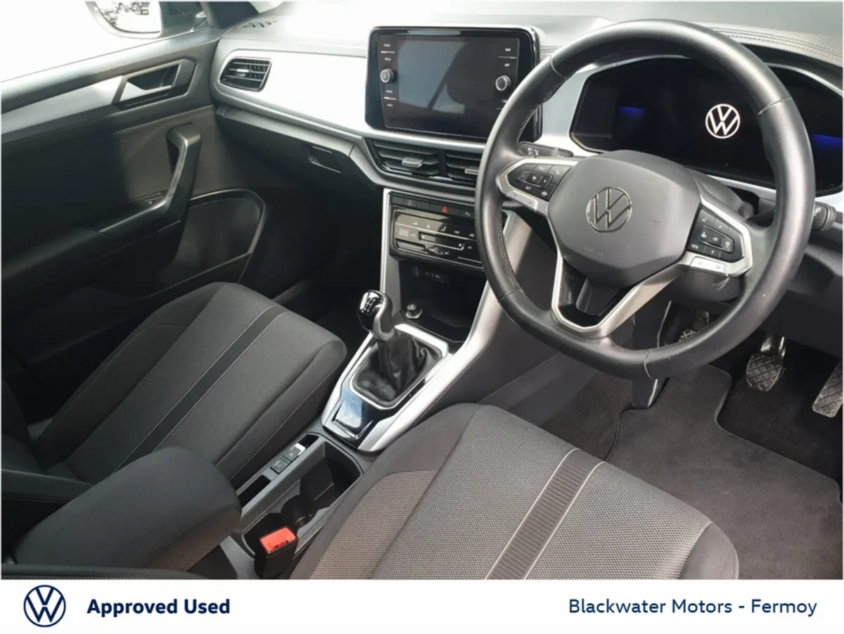 Volkswagen T-Roc SUV, Petrol, 2023, Black
