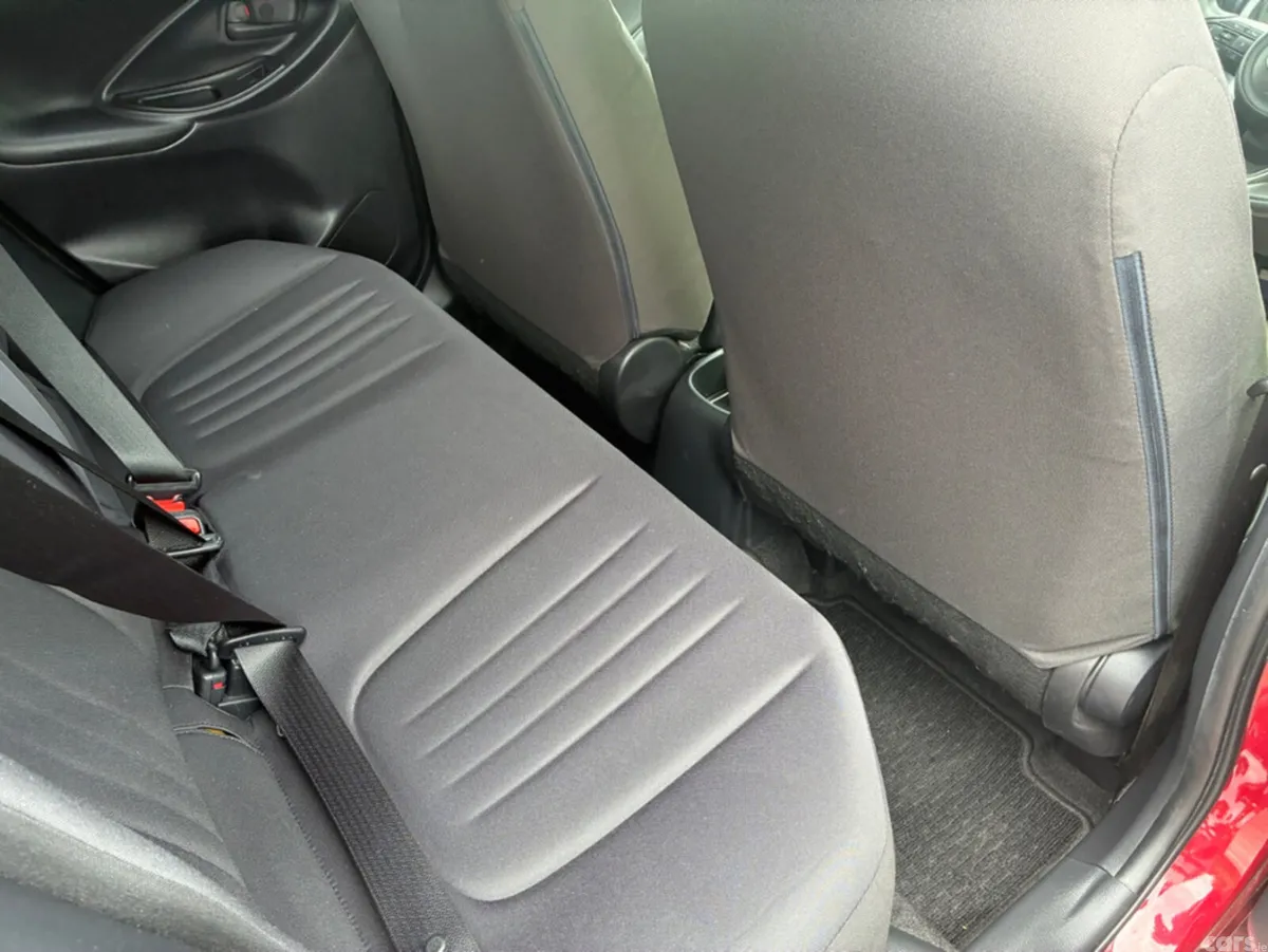 Toyota Yaris Hatchback, Petrol, 2021, Red