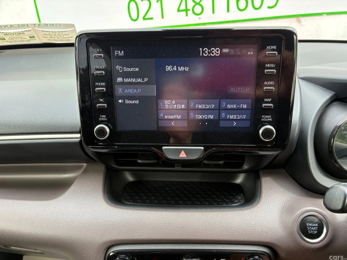 Toyota Yaris Hatchback, Petrol, 2020, Red