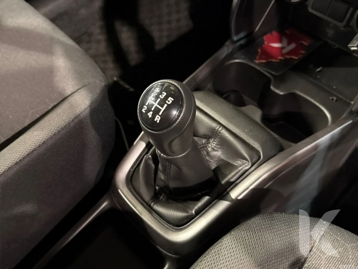 Suzuki Swift Hatchback, Petrol Hybrid, 2024, Black