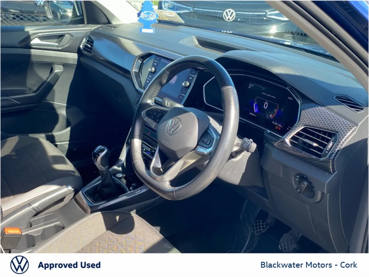 Volkswagen T-Cross SUV, Petrol, 2023, Blue