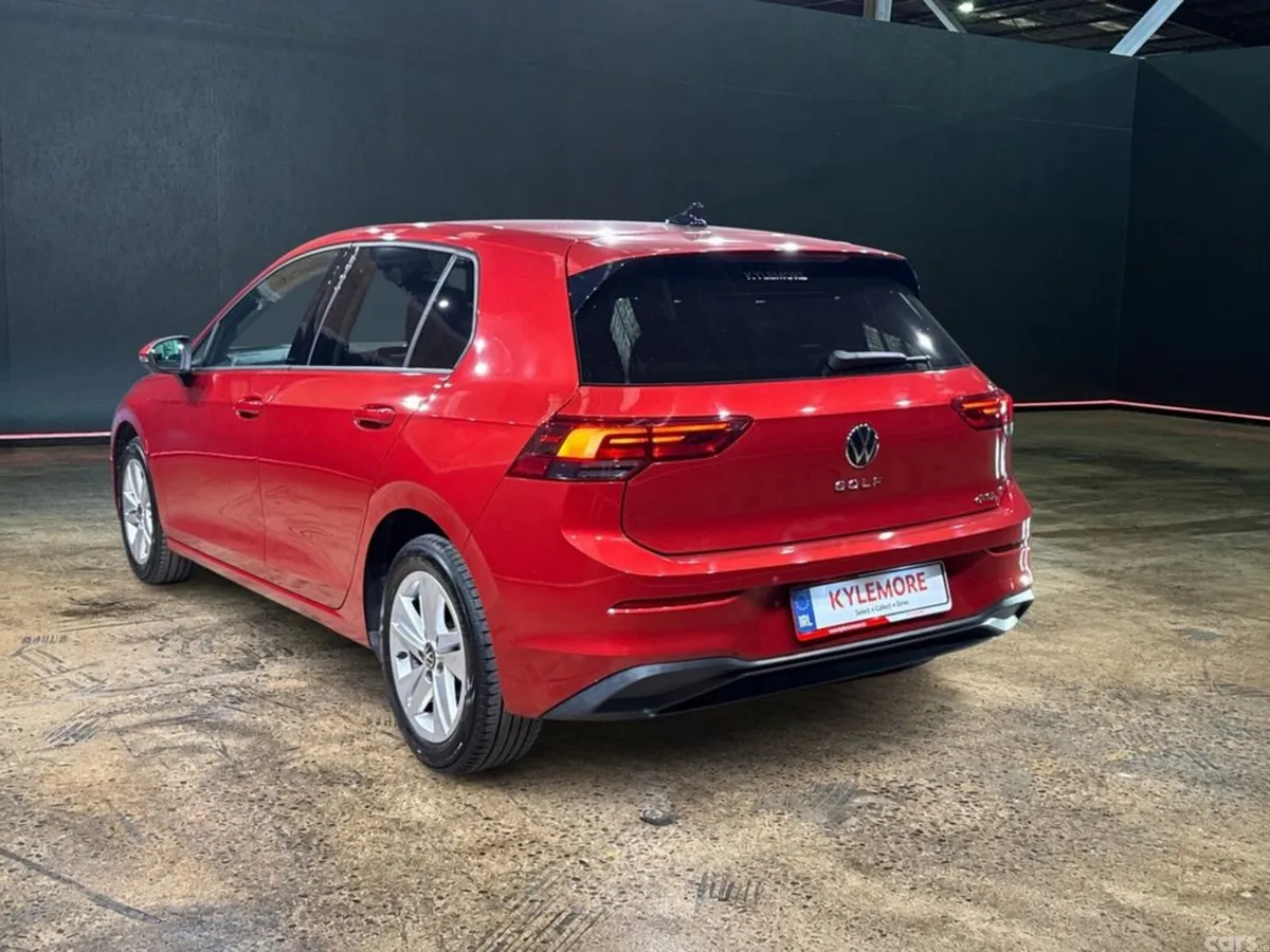 Volkswagen Golf Hatchback, Petrol, 2022, Red