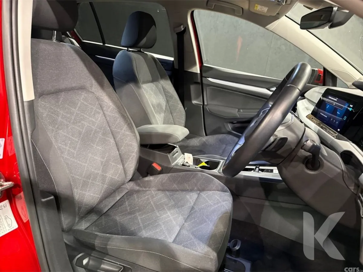 Volkswagen Golf Hatchback, Petrol, 2022, Red