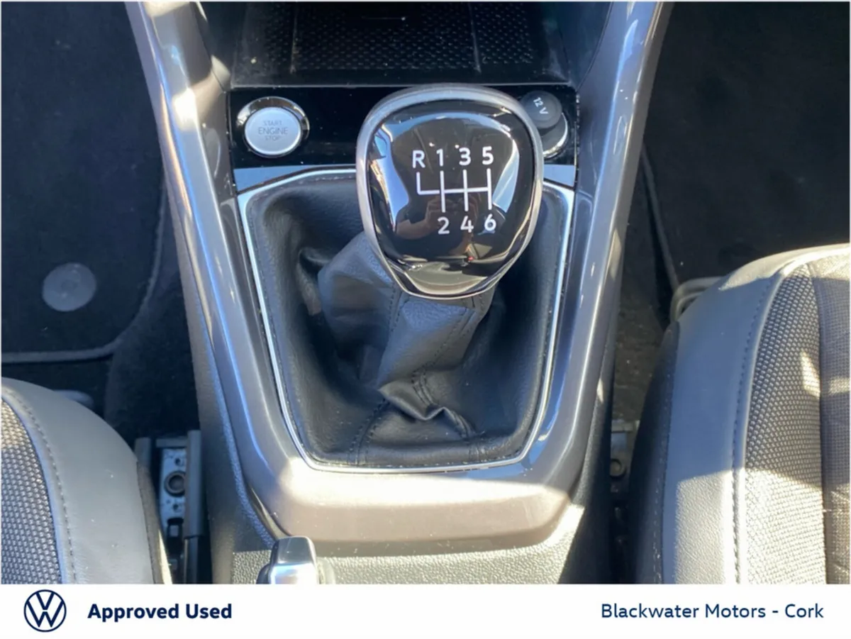 Volkswagen T-Cross SUV, Petrol, 2023, Blue