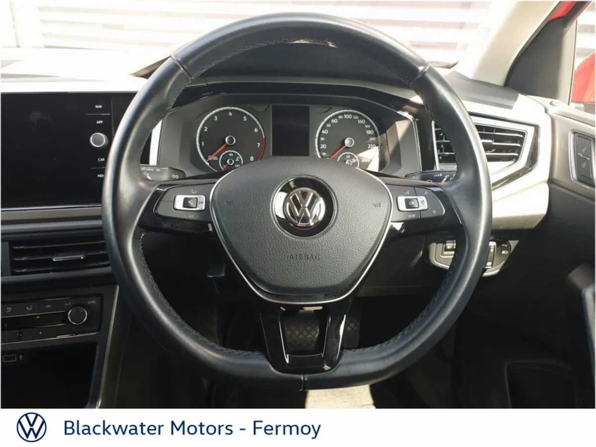 Volkswagen Polo Hatchback, Petrol, 2018, Red