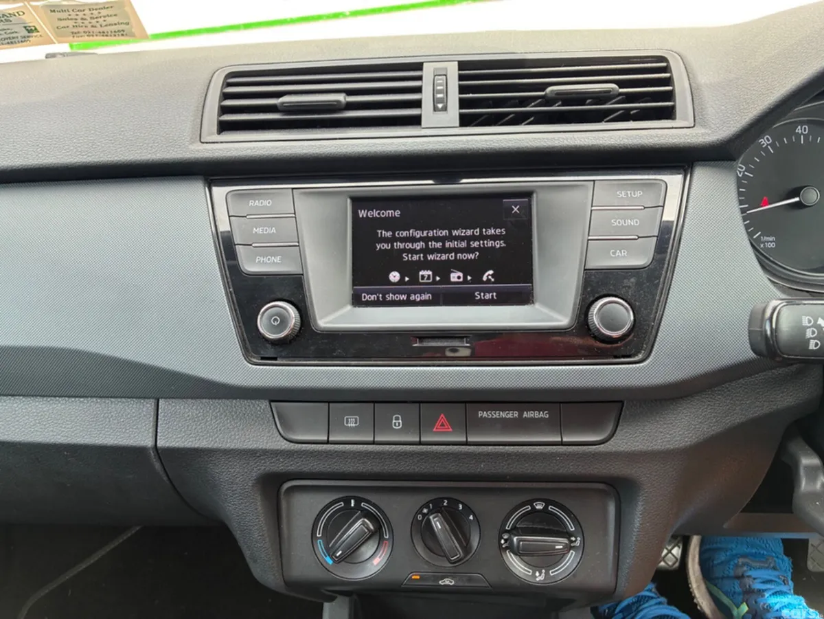 Skoda Fabia Hatchback, Petrol, 2017, Red