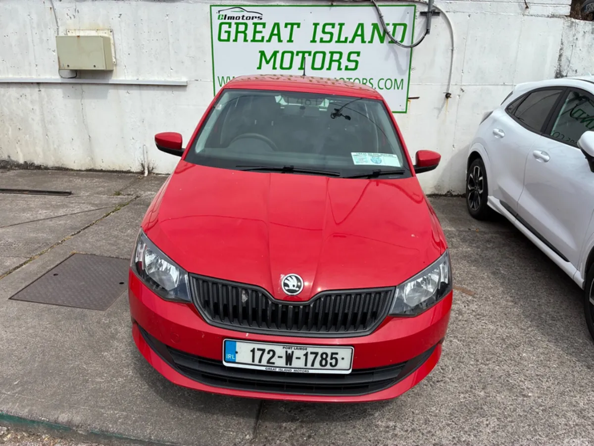 Skoda Fabia Hatchback, Petrol, 2017, Red