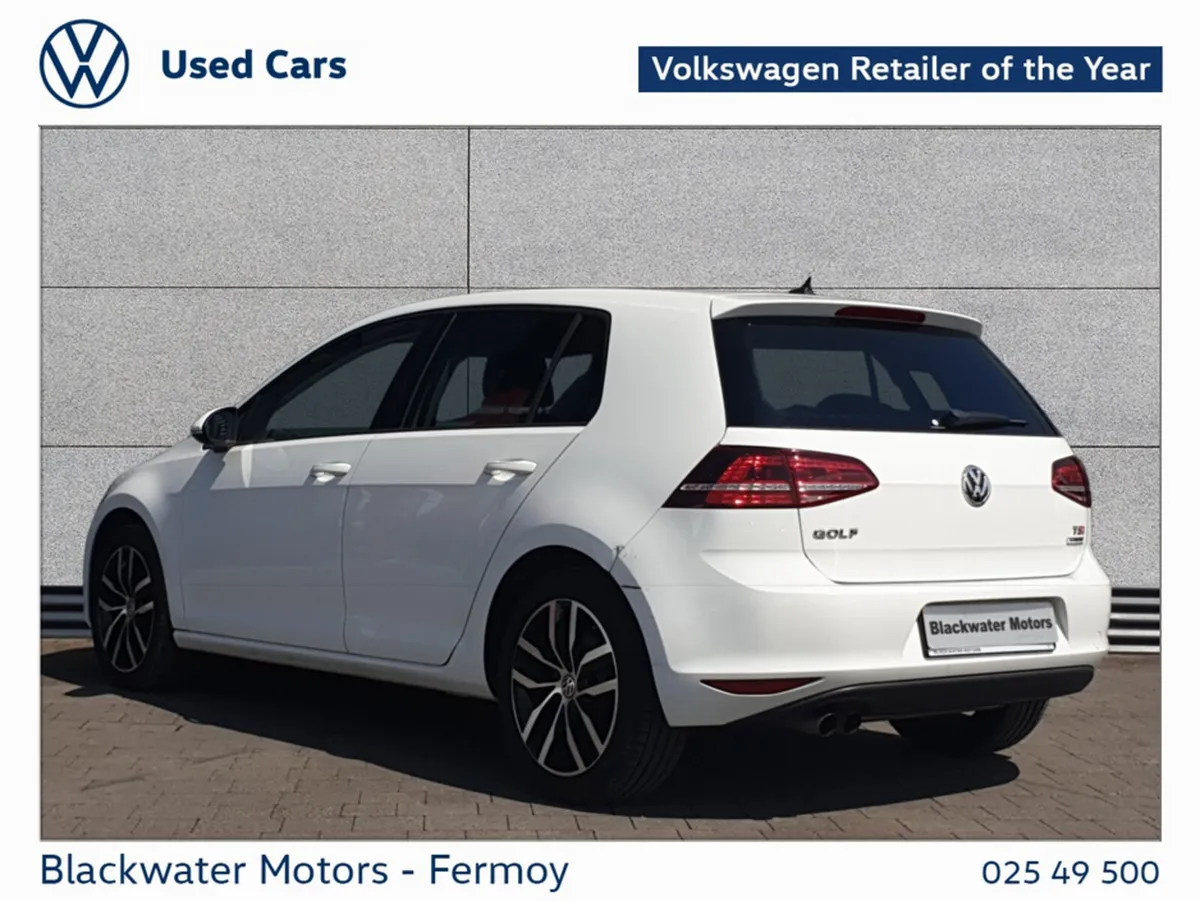 Volkswagen Golf Hatchback, Petrol, 2017, White