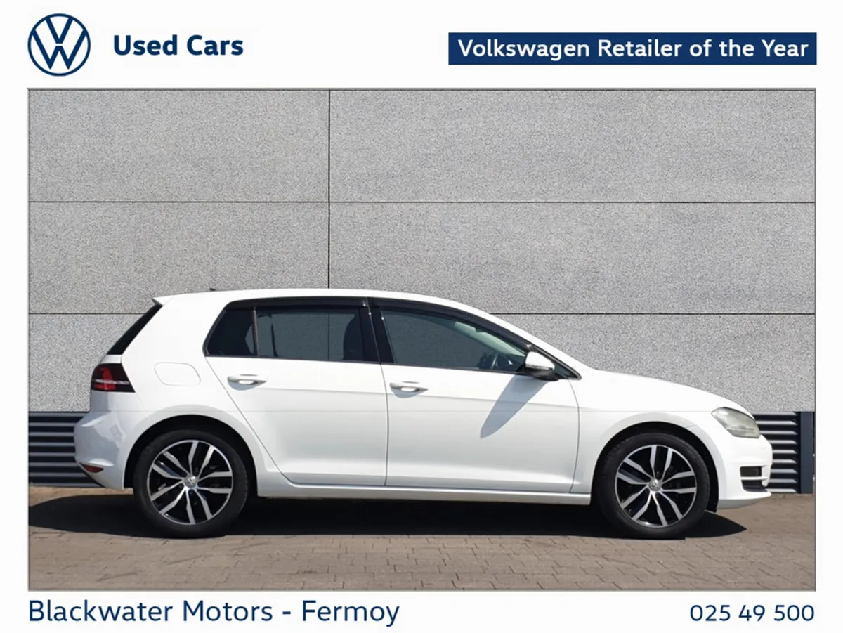 Volkswagen Golf Hatchback, Petrol, 2017, White