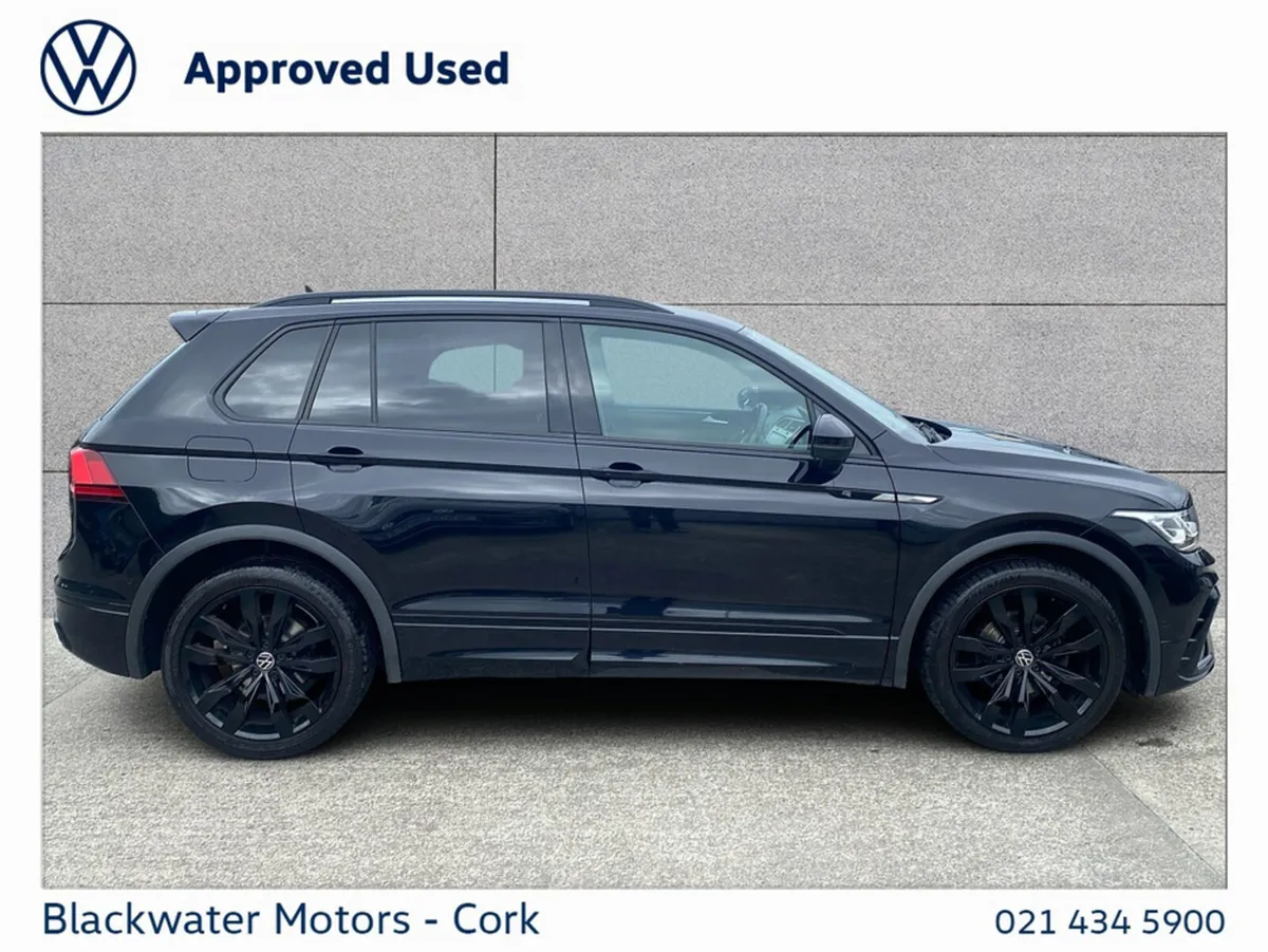 Volkswagen Tiguan Hatchback, Diesel, 2023, Black